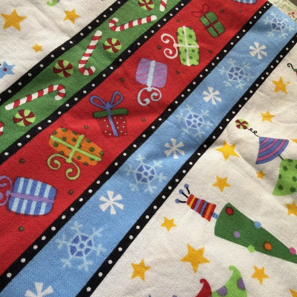 Vtg Christmas Fabric Lot, 9 Designs Have 1 Yard And A Pile Of Fabric Remnants